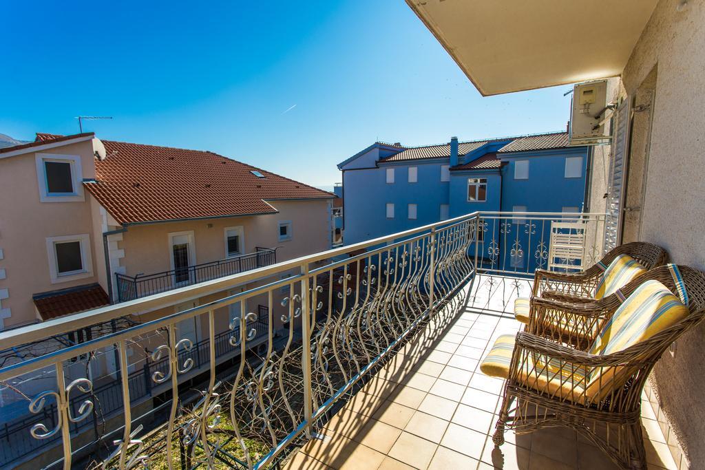 Apartments Lara Stobreč Eksteriør bilde